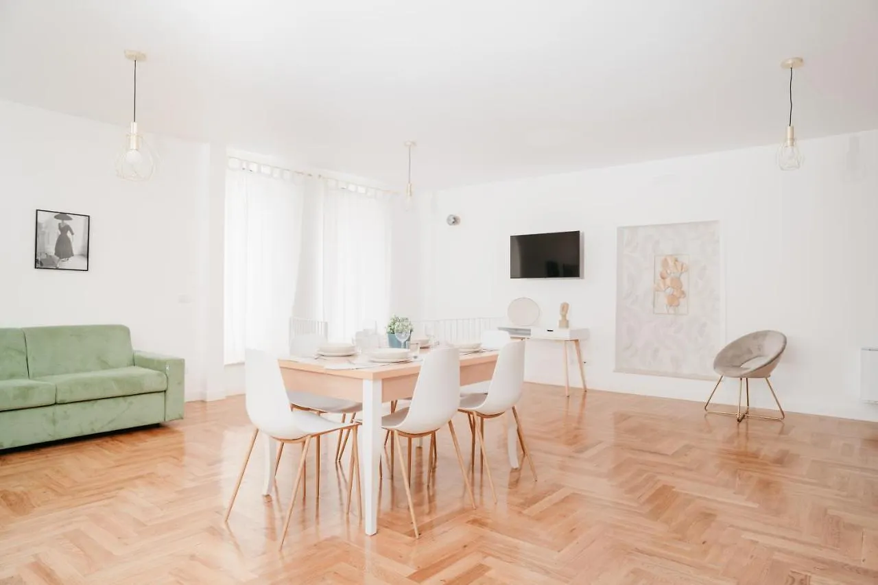 Aparthotel Vista Napoli Residence By Casa Napoletana Italy
