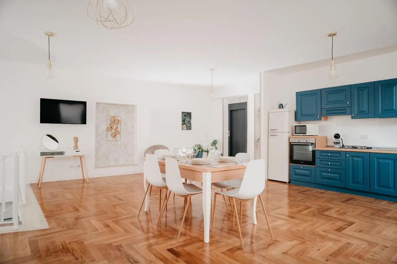 Vista Napoli Residence By Casa Napoletana Italy