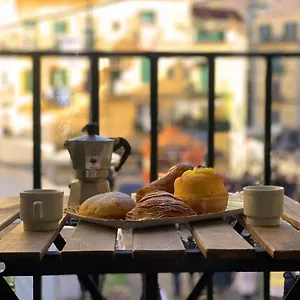 Apartment Borgo Antignano, Naples