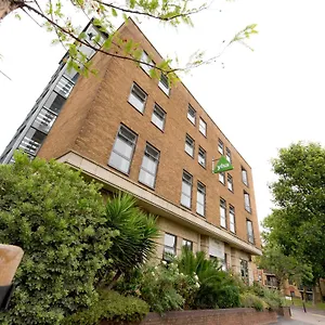 https://yha-london-thameside.brighton-hotels-england.com